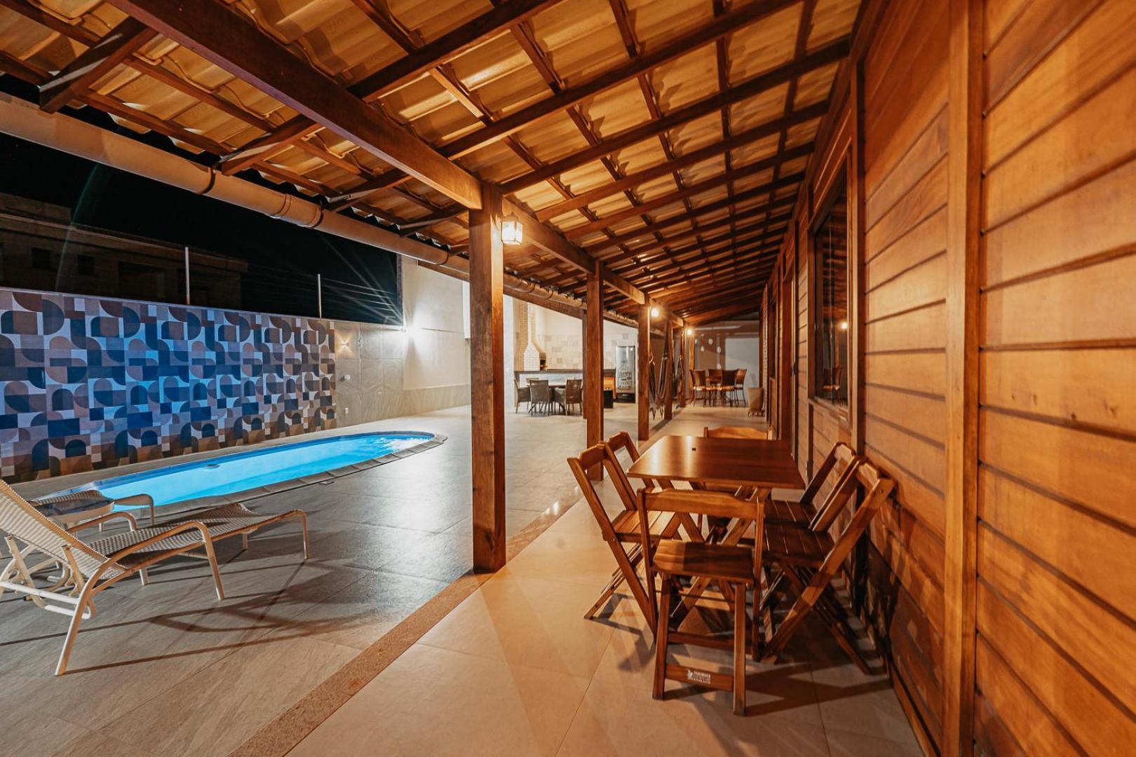 Casadecastelhanos, Quadra Do Mar De Castelhanos, 4 Suites Com Ar, Churrasqueira, Piscina, Hidromassagem, Cozinha Integrada Gourmet Ideal Para Familia E Amigos Anchieta  Esterno foto