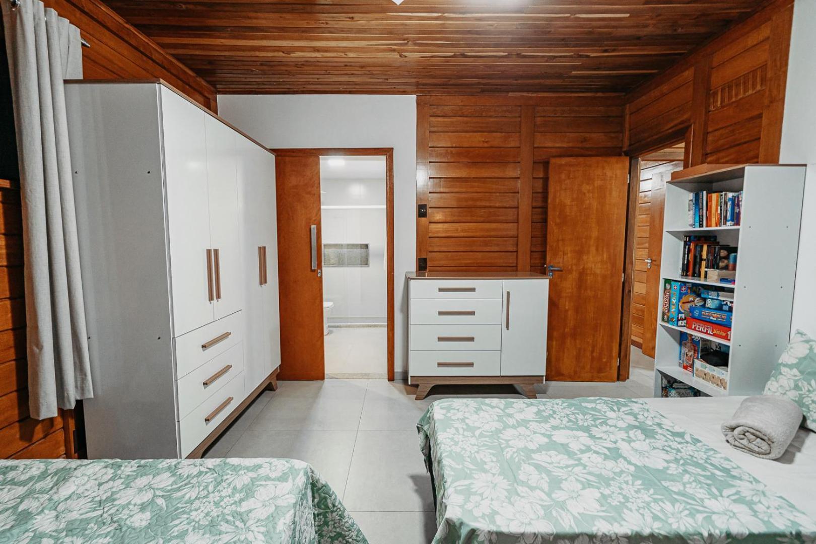Casadecastelhanos, Quadra Do Mar De Castelhanos, 4 Suites Com Ar, Churrasqueira, Piscina, Hidromassagem, Cozinha Integrada Gourmet Ideal Para Familia E Amigos Anchieta  Esterno foto