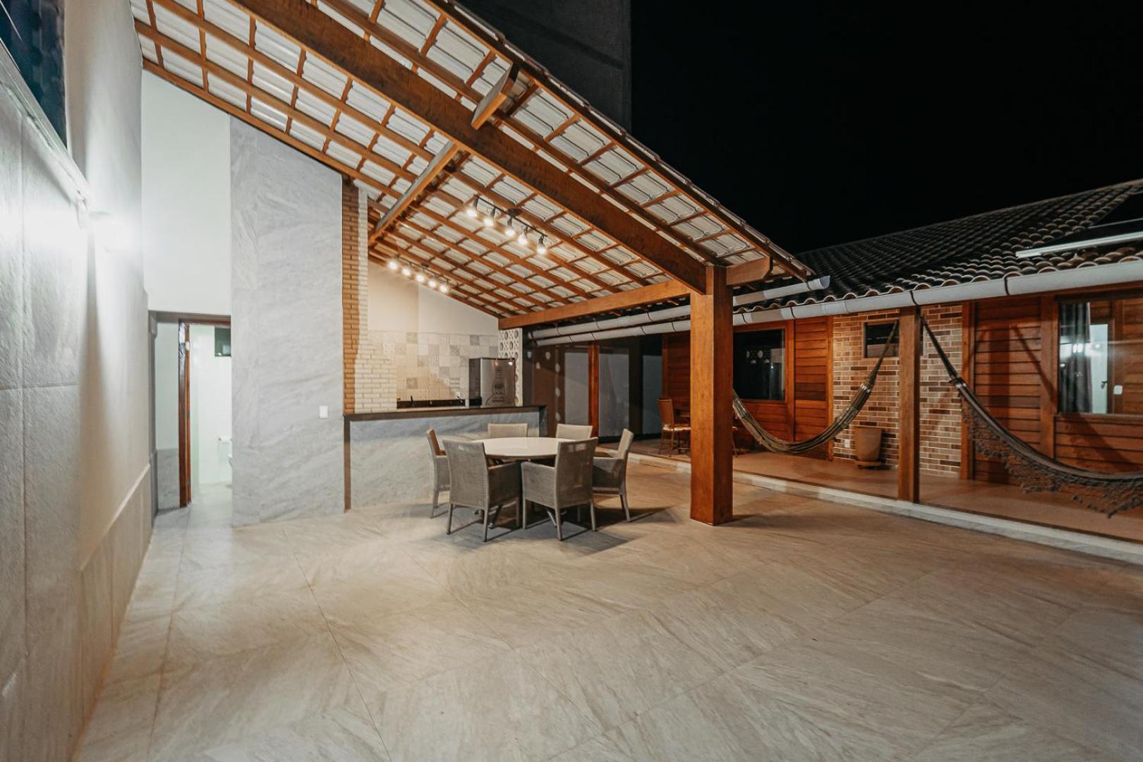 Casadecastelhanos, Quadra Do Mar De Castelhanos, 4 Suites Com Ar, Churrasqueira, Piscina, Hidromassagem, Cozinha Integrada Gourmet Ideal Para Familia E Amigos Anchieta  Esterno foto
