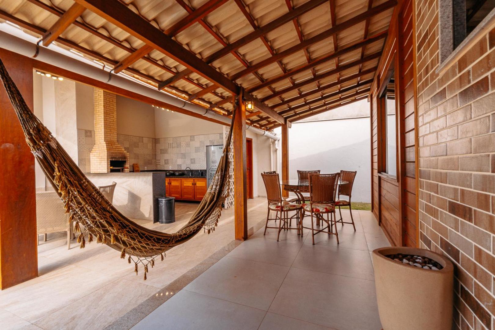 Casadecastelhanos, Quadra Do Mar De Castelhanos, 4 Suites Com Ar, Churrasqueira, Piscina, Hidromassagem, Cozinha Integrada Gourmet Ideal Para Familia E Amigos Anchieta  Esterno foto